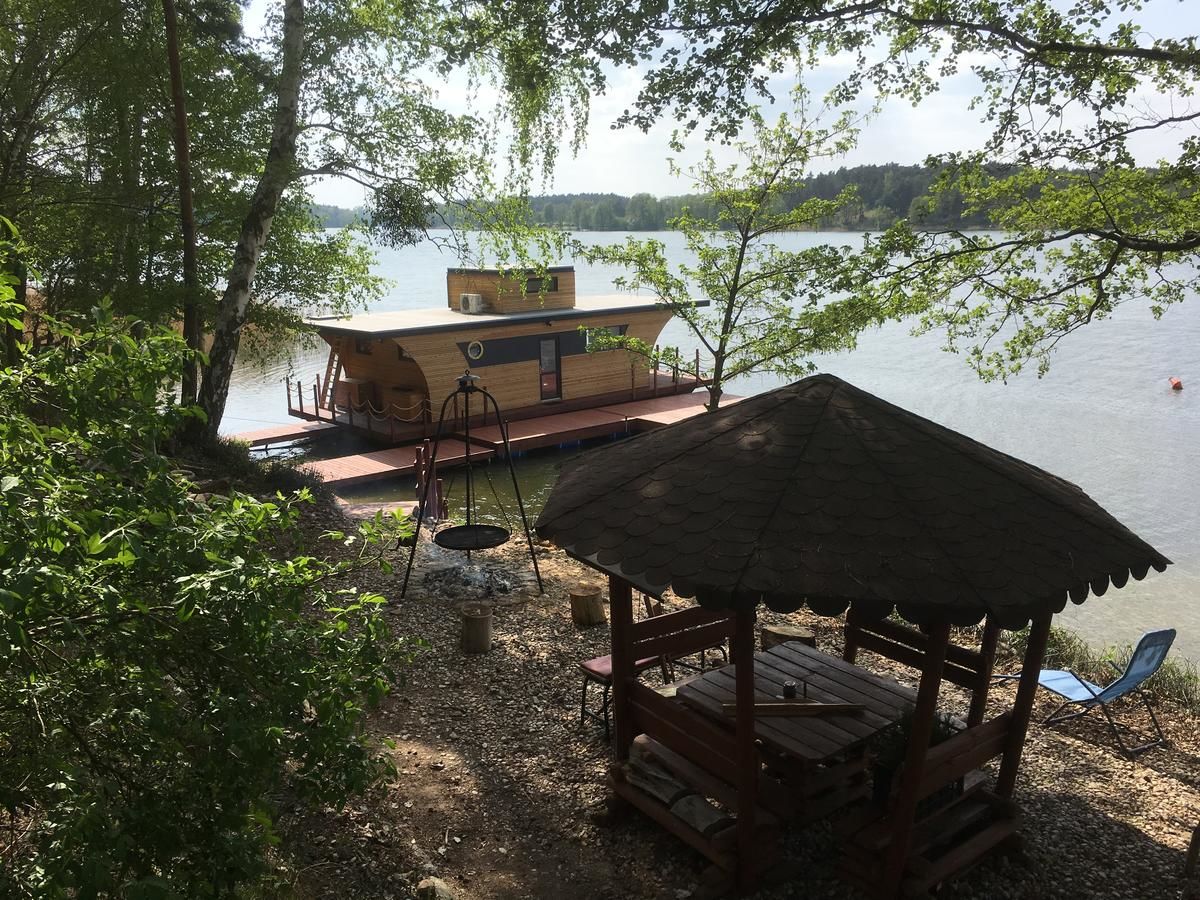Ботели Houseboat Ślesin Слесин-8