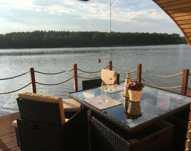 Ботели Houseboat Ślesin Слесин-15