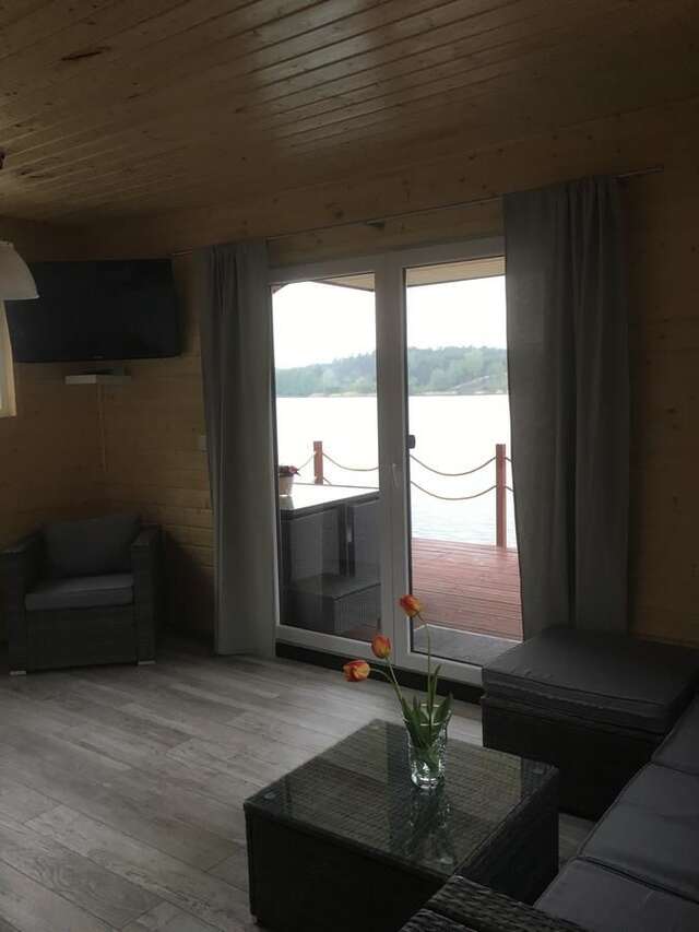 Ботели Houseboat Ślesin Слесин-18