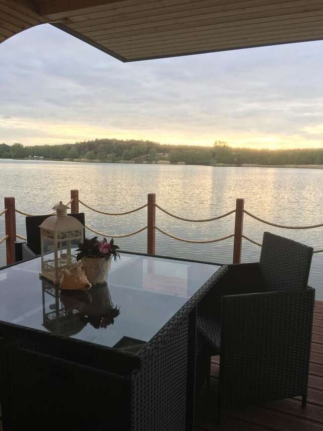 Ботели Houseboat Ślesin Слесин-21